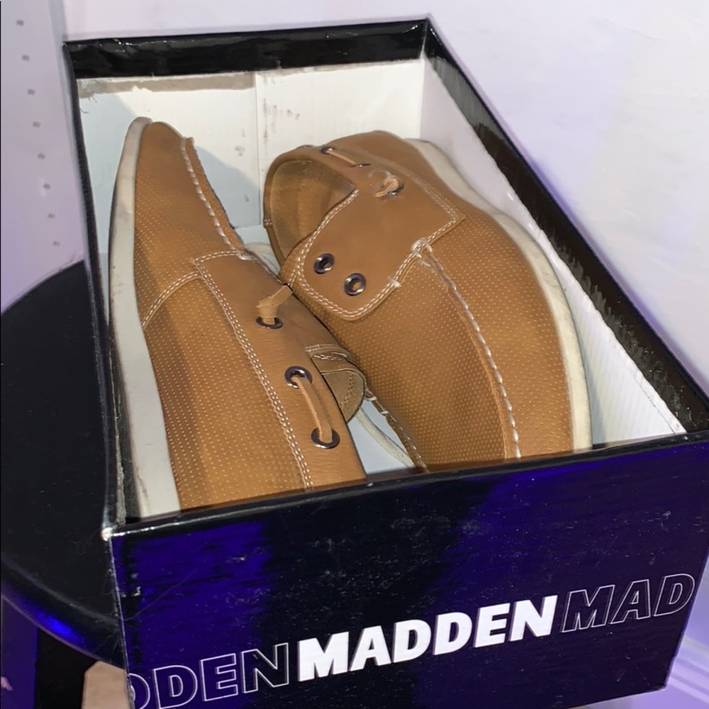 STEVE MADDEN SHOES